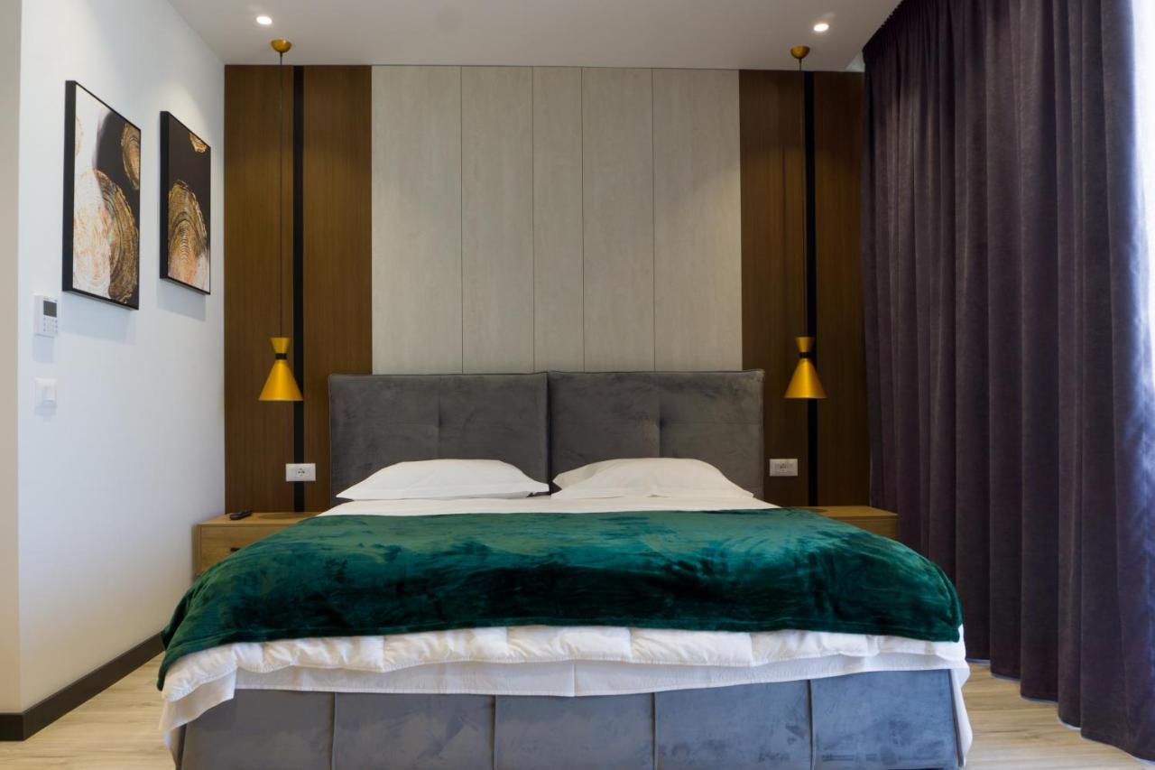 Hotel Morfeus Дуррес Екстер'єр фото