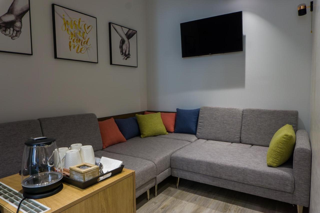 Hotel Morfeus Дуррес Екстер'єр фото